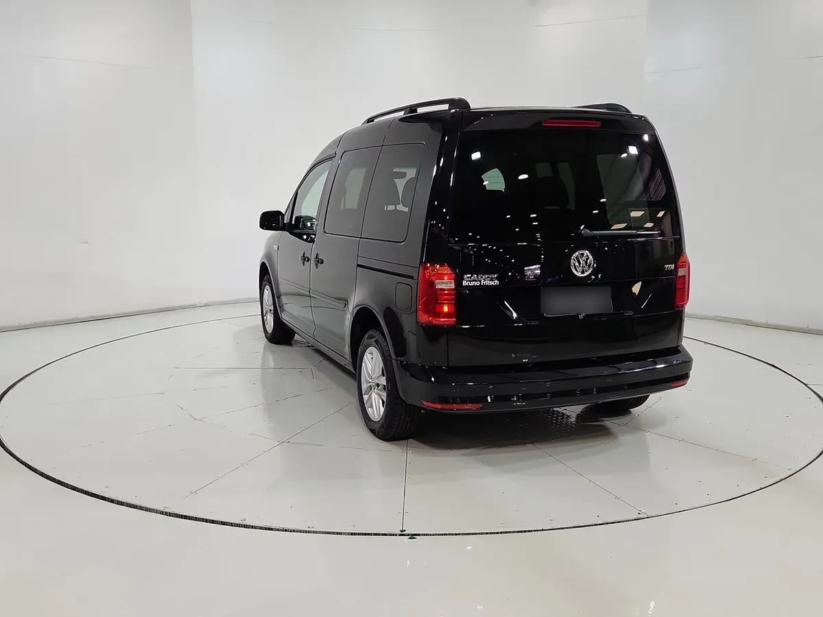 VOLKSWAGEN CADDY  año 2017
