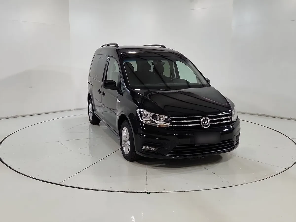 VOLKSWAGEN CADDY  año 2017
