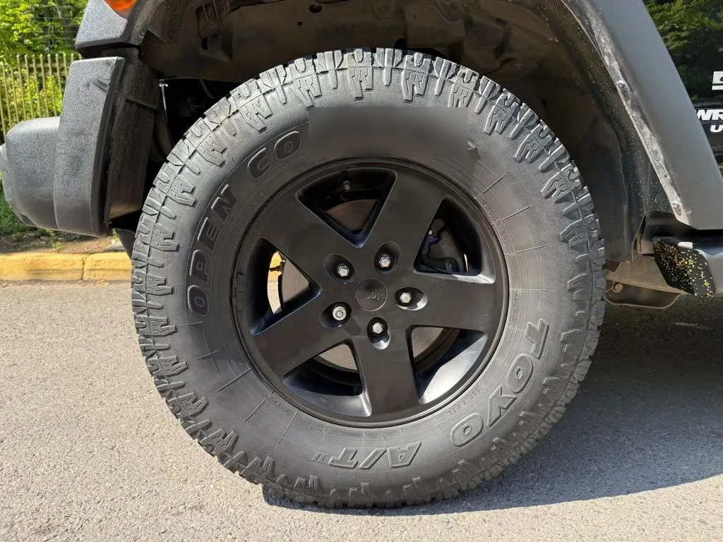 Jeep Wrangler 3.6 Sport Unlimited 4x4 At año 2014