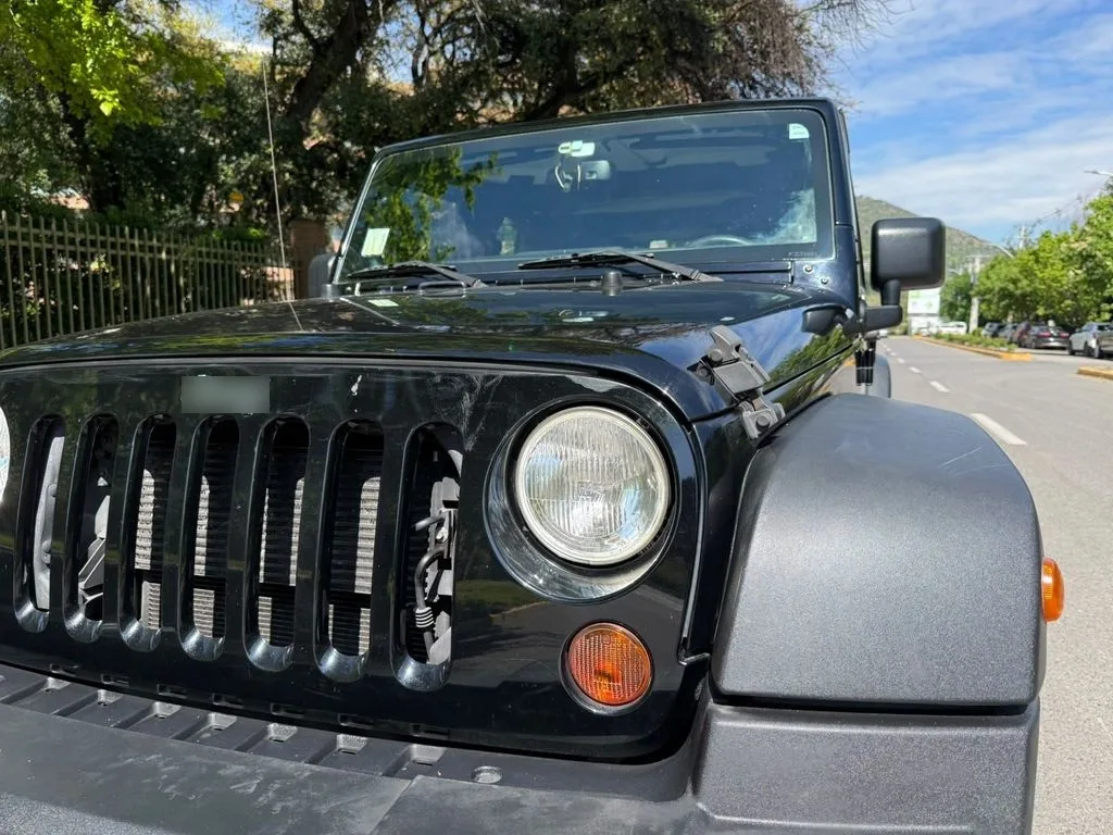 Jeep Wrangler 3.6 Sport Unlimited 4x4 At año 2014
