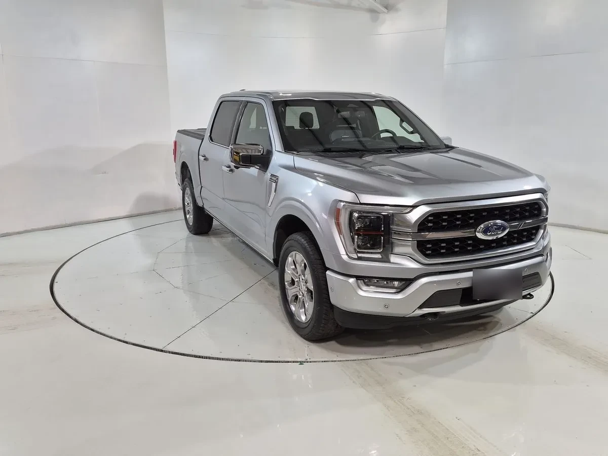 FORD F-150 3.5 Platinum Cc At 4x4 año 2023