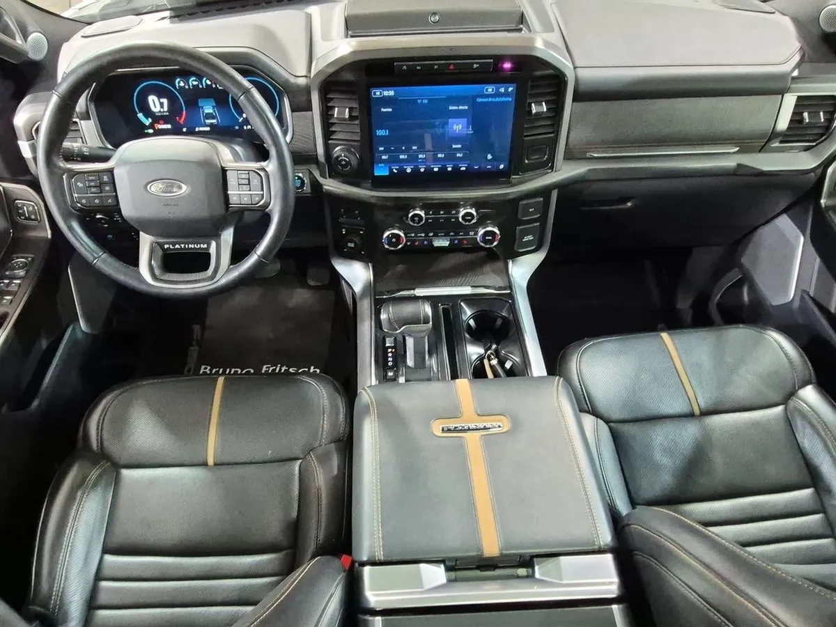 FORD F-150 3.5 Platinum Cc At 4x4 año 2023