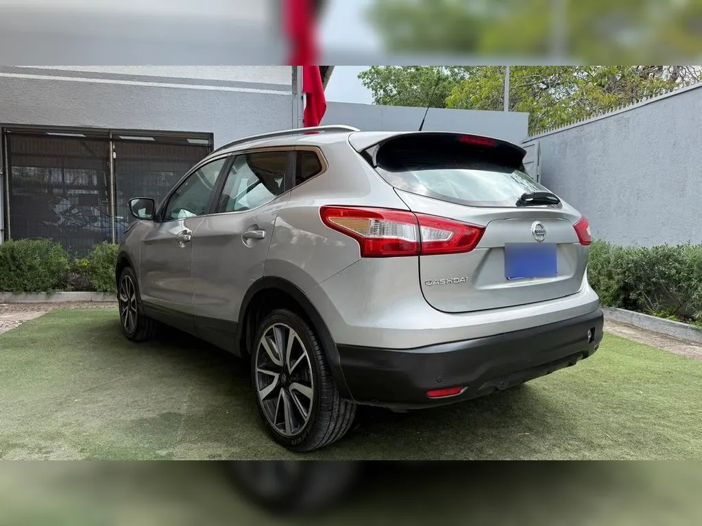 Nissan Qashqai 4x4 2.0 Aut año 2017