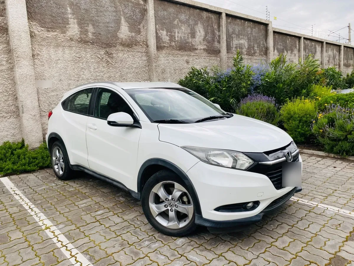 HONDA HR-V 1.8 Lx At 4x2 año 2016