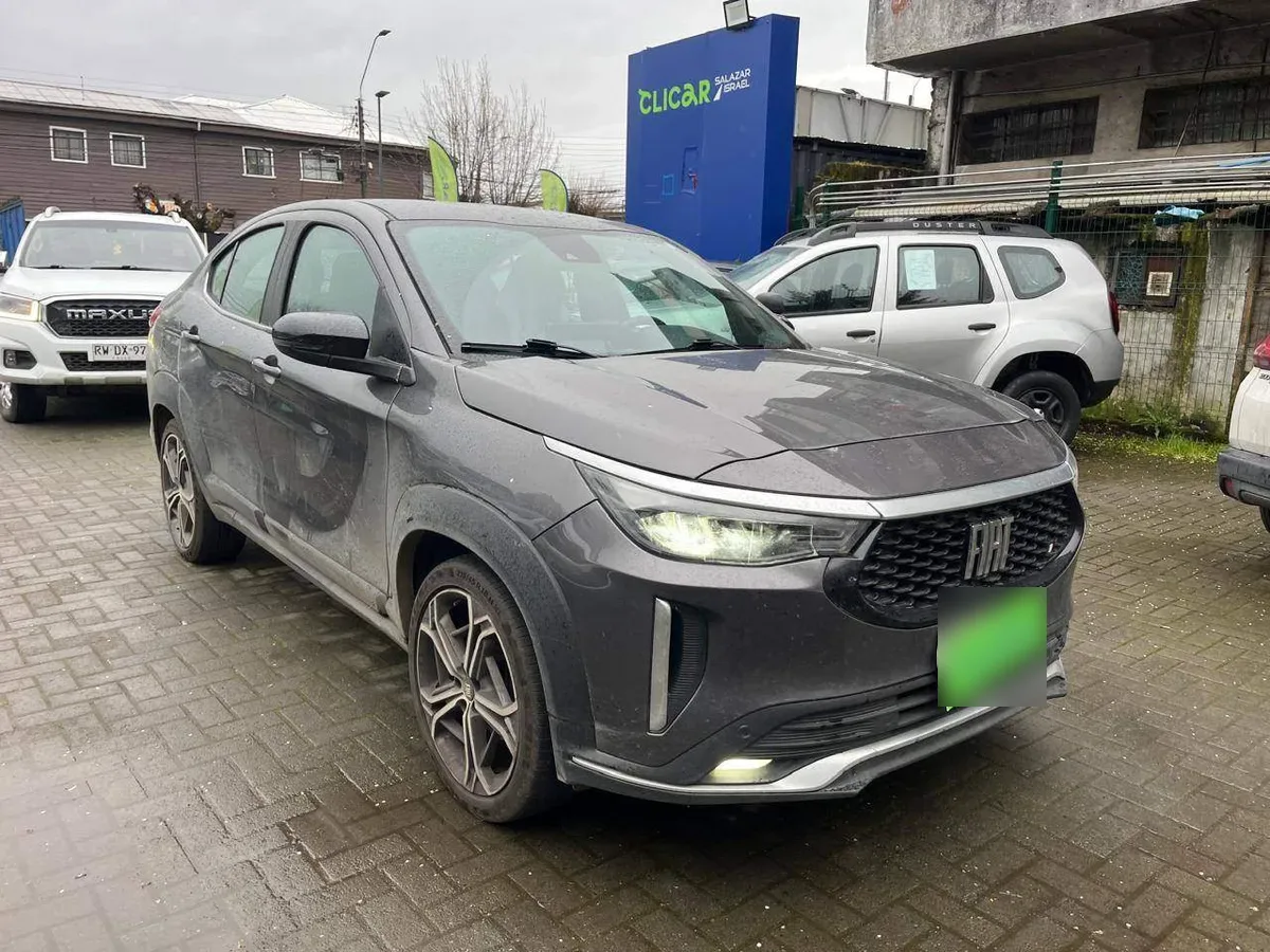 Fiat Fastback 1.0 Impetus 4x2 Cvt At 5p año 2024