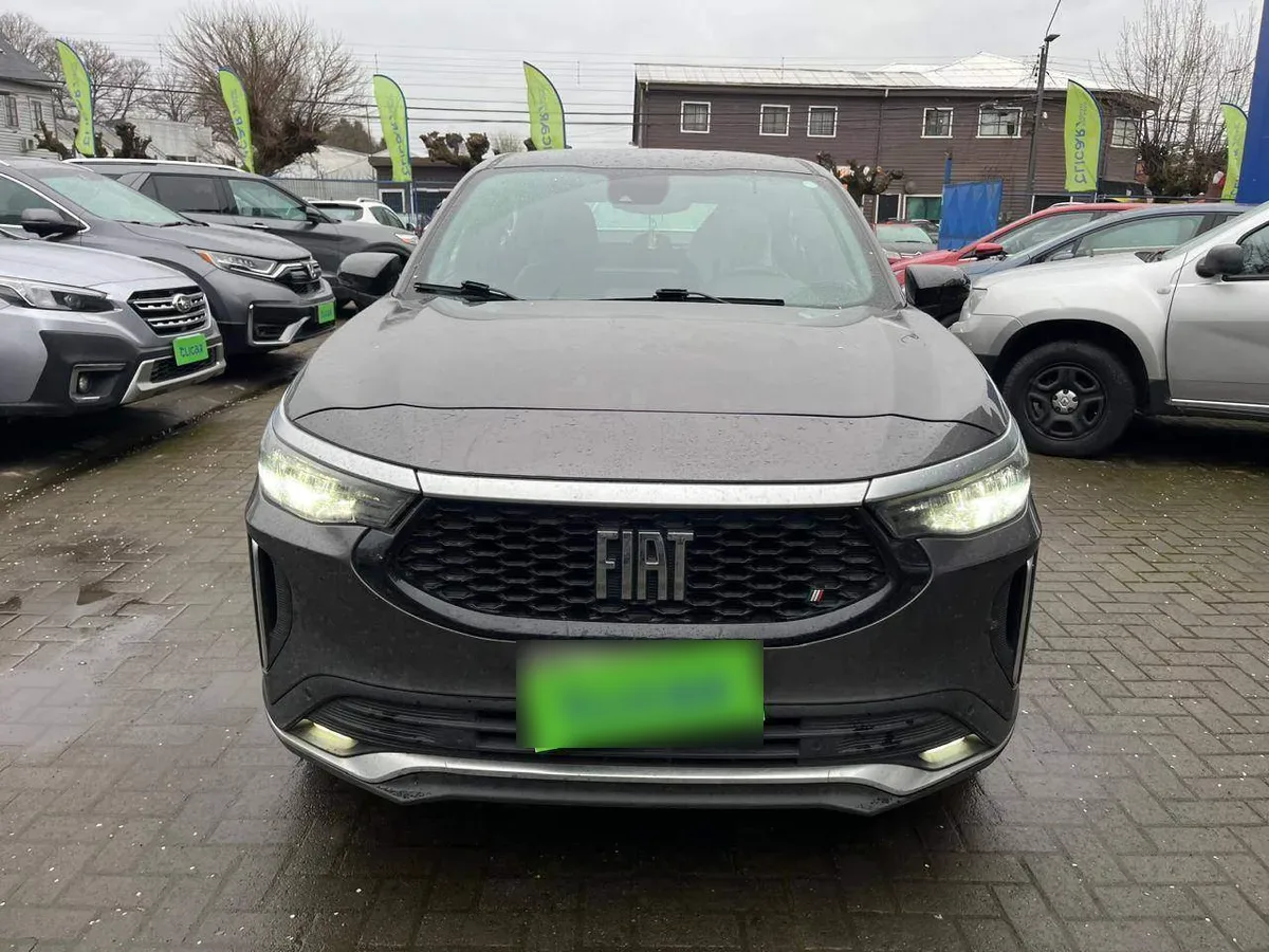 Fiat Fastback 1.0 Impetus 4x2 Cvt At 5p año 2024