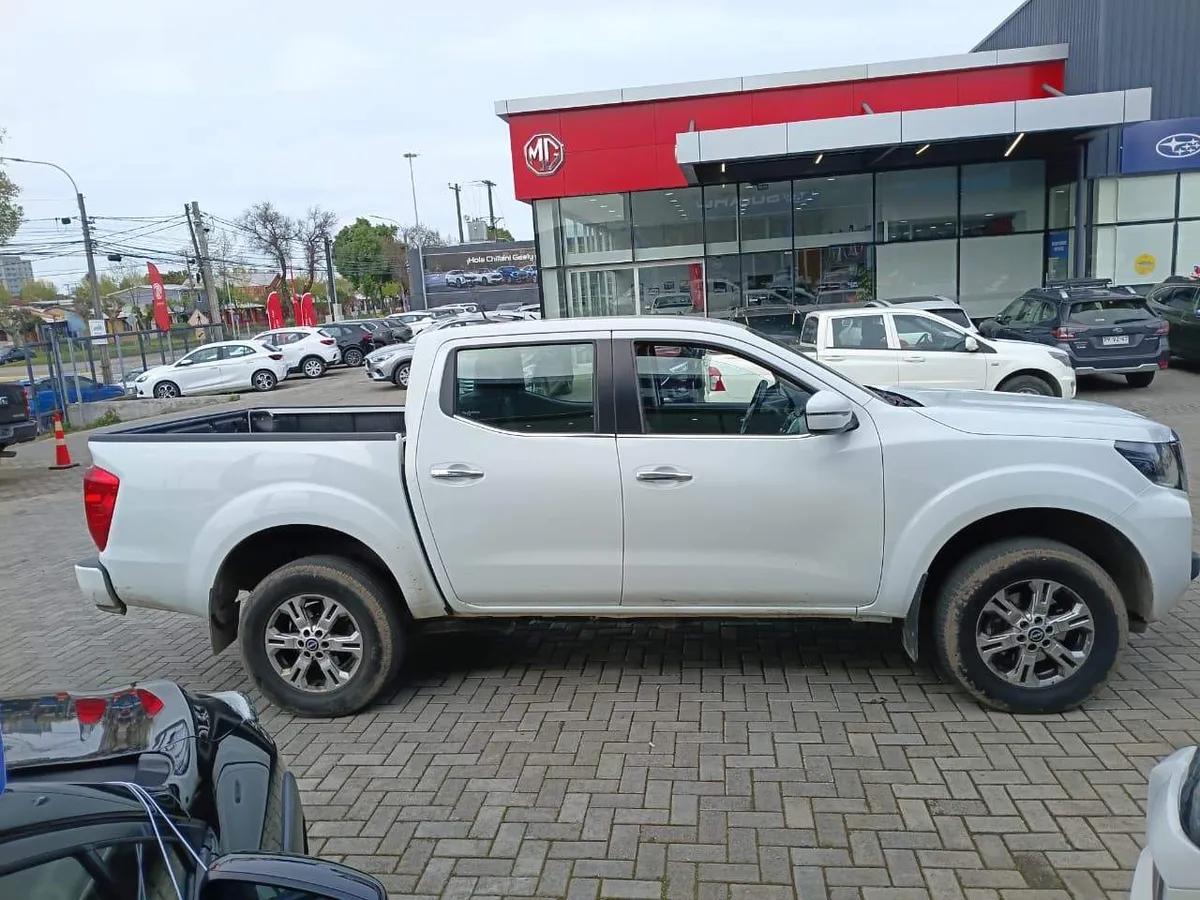 Nissan Navara 2.3d Xe Diesel 4x4 Dob.cab. Mt 4p año 2024