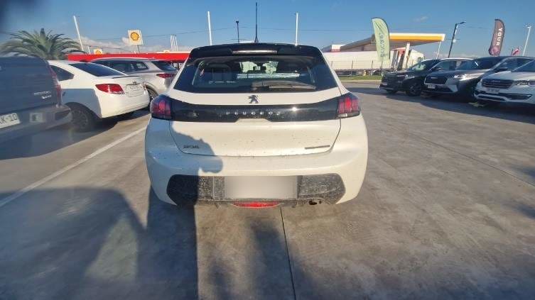 Peugeot 208 1.2 Puretech Active Pack 4x2 75 Mt 5p año 2022