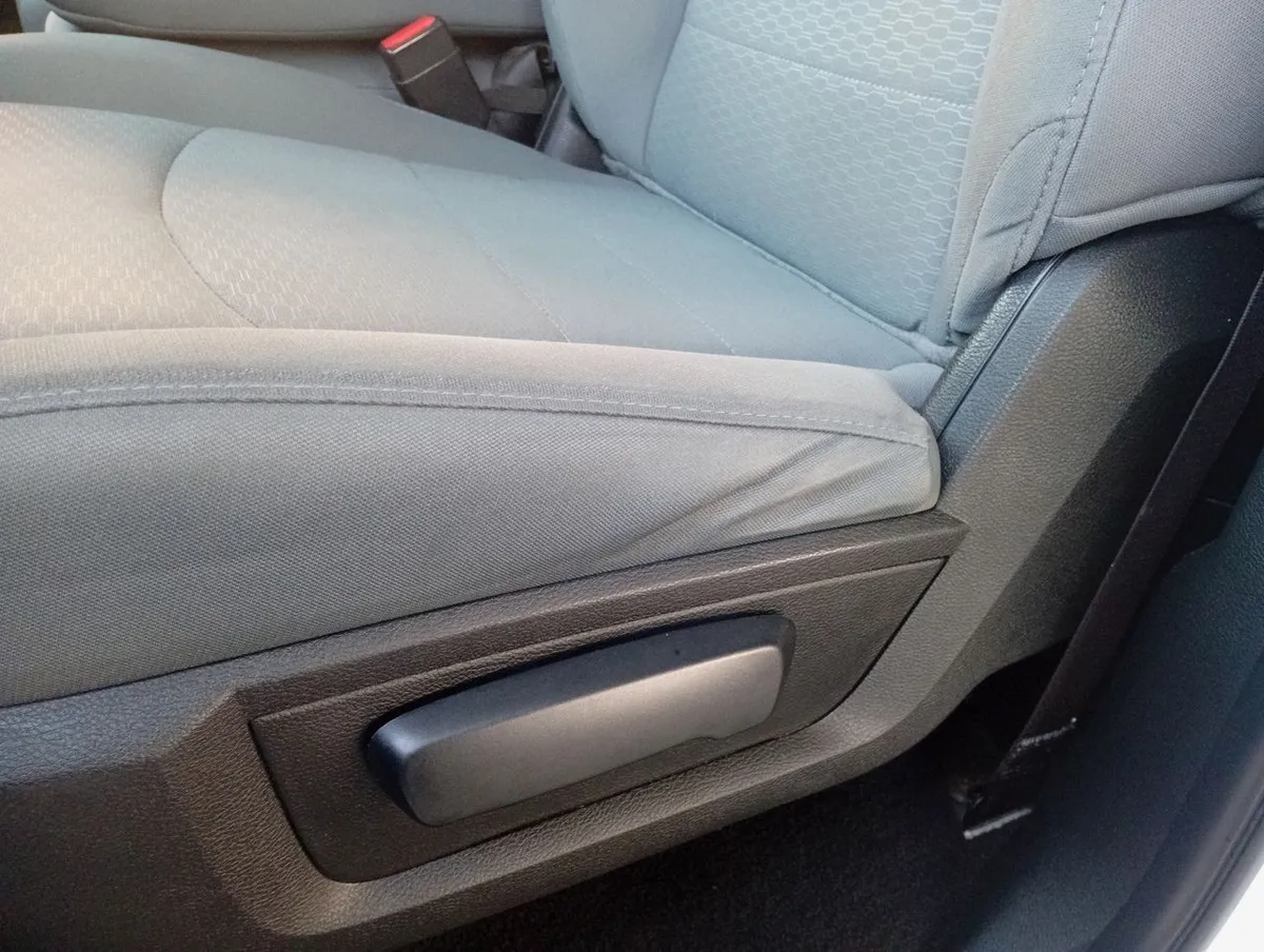 Ram 1500 3.6 Slt 4x4 Quad Cab Dob. Cab. At 4p año 2019