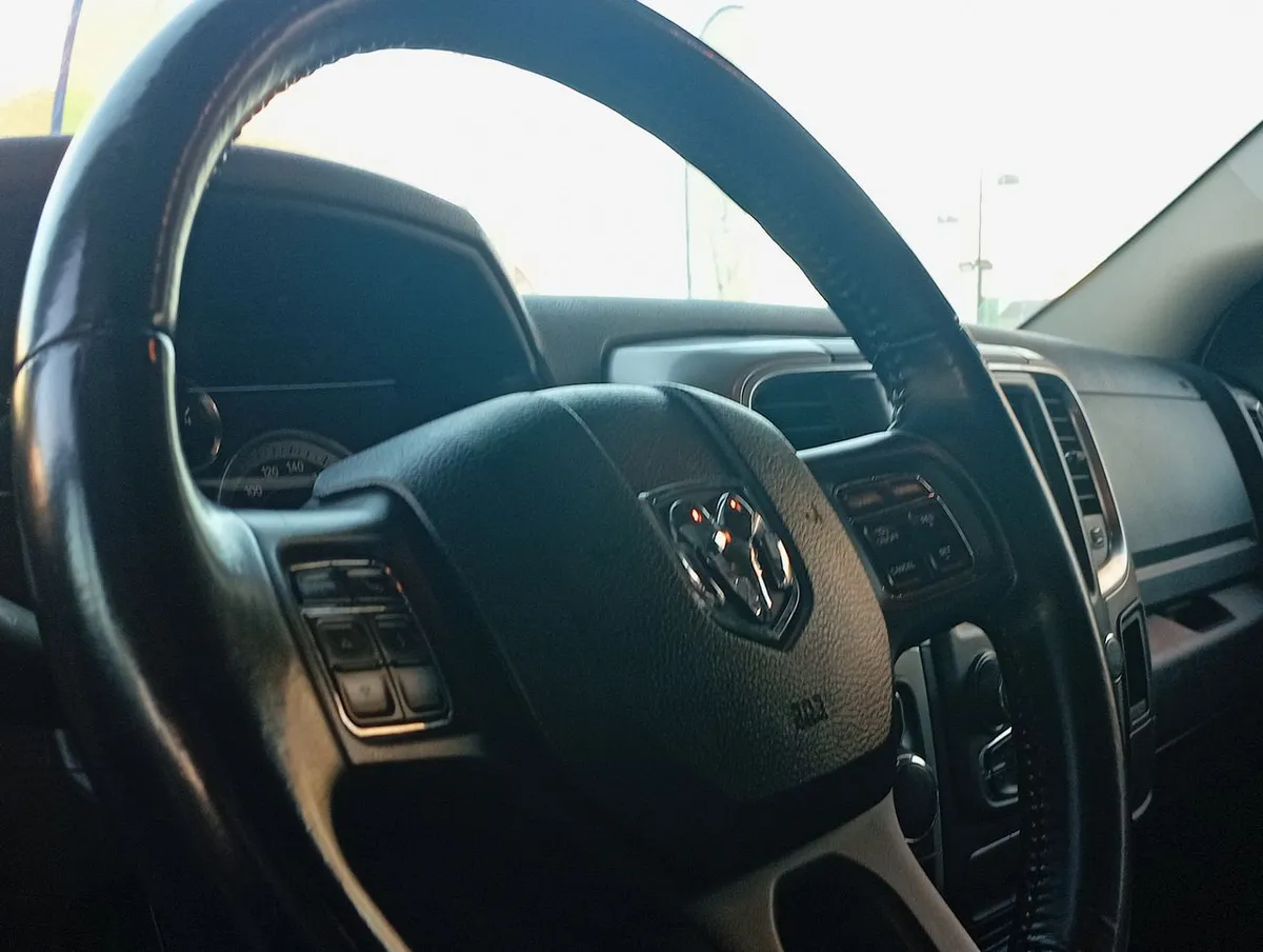Ram 1500 3.6 Slt 4x4 Quad Cab Dob. Cab. At 4p año 2019