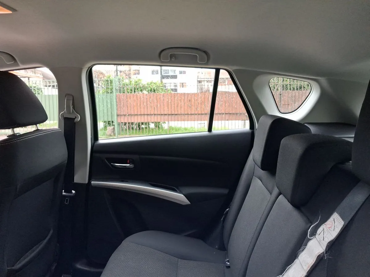 Suzuki S-Cross 1.6 Glx 4x2 At 5p año 2021