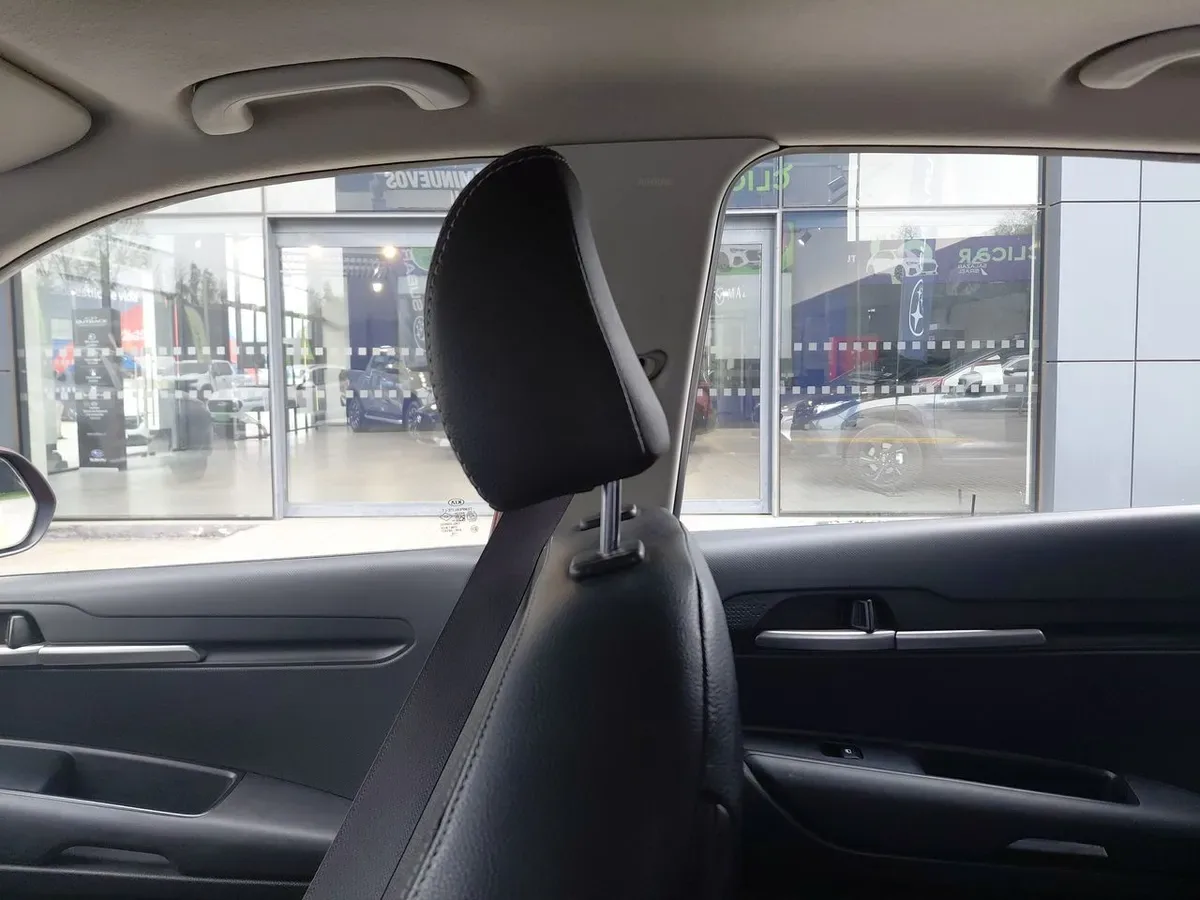 Kia Sonet 1.5 Ex Ivt Full 4x2 At 5p año 2022