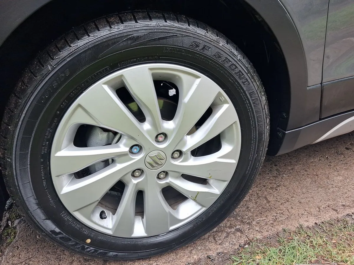 Suzuki S-Cross 1.6 Glx 4x2 At 5p año 2021