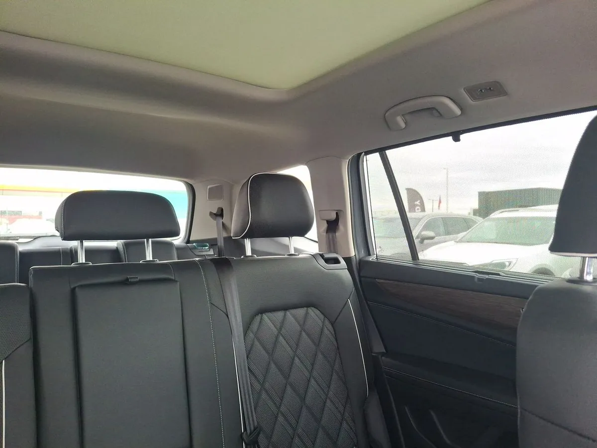 Volkswagen Atlas 2.0 Tsi Limited 4motion 4x4 At 5p año 2026