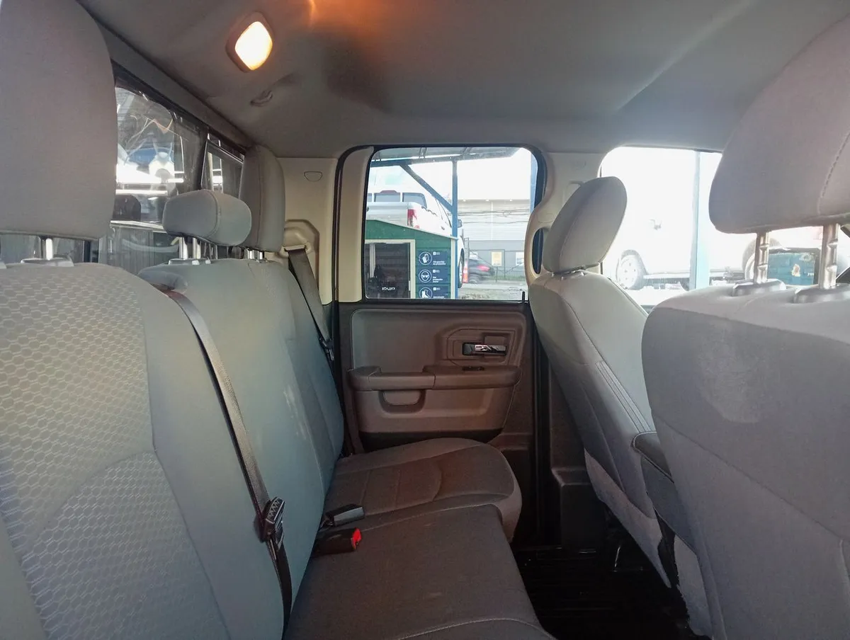Ram 1500 3.6 Slt 4x4 Quad Cab Dob. Cab. At 4p año 2019