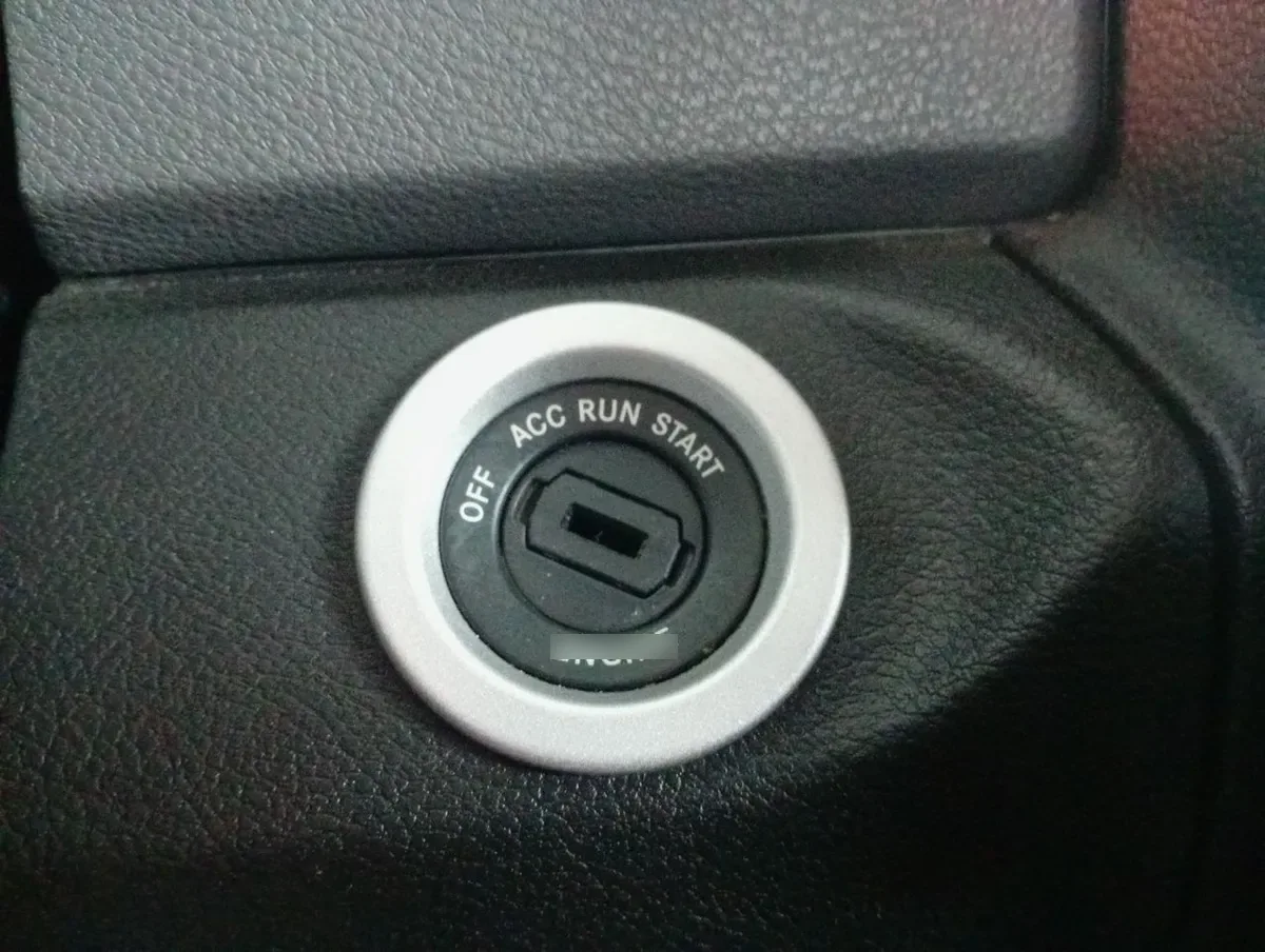 Ram 1500 3.6 Slt 4x4 Quad Cab Dob. Cab. At 4p año 2019