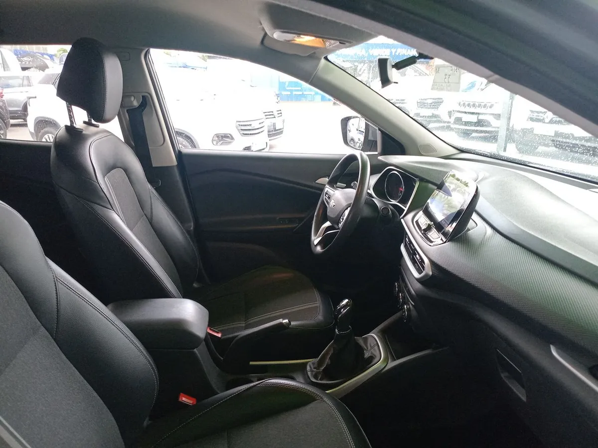 Chevrolet Tracker 1.2t Ltz Fwd Mt 5p año 2021