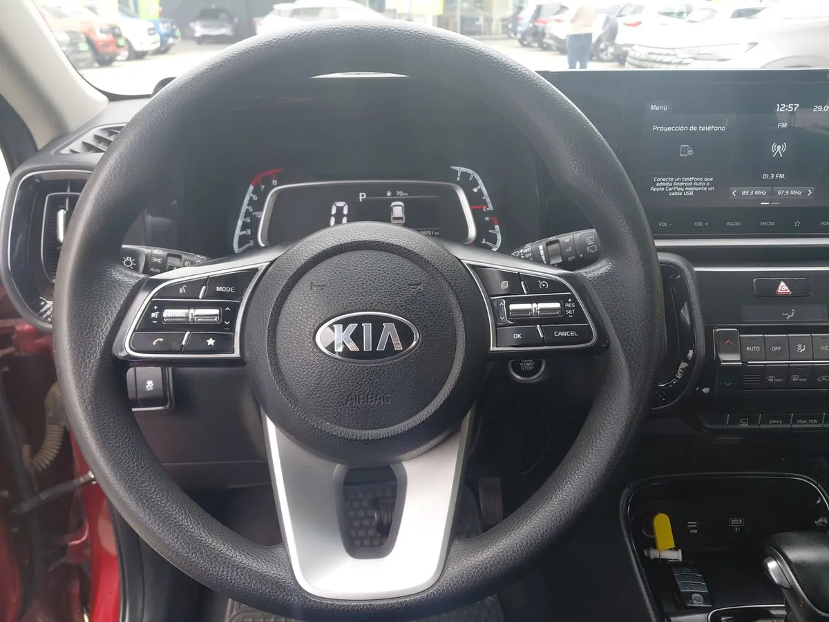 Kia Sonet 1.5 Ex Ivt Full 4x2 At 5p año 2022
