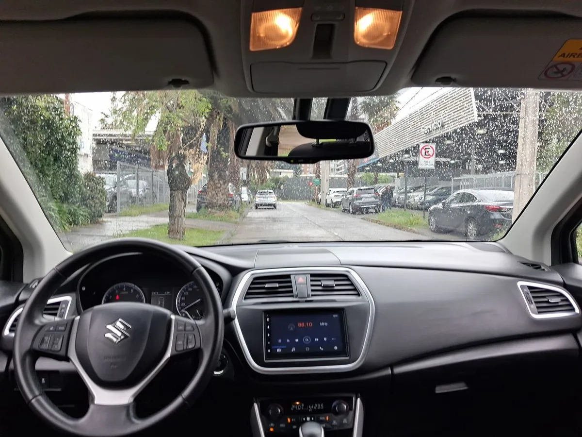 Suzuki S-Cross 1.6 Glx 4x2 At 5p año 2021
