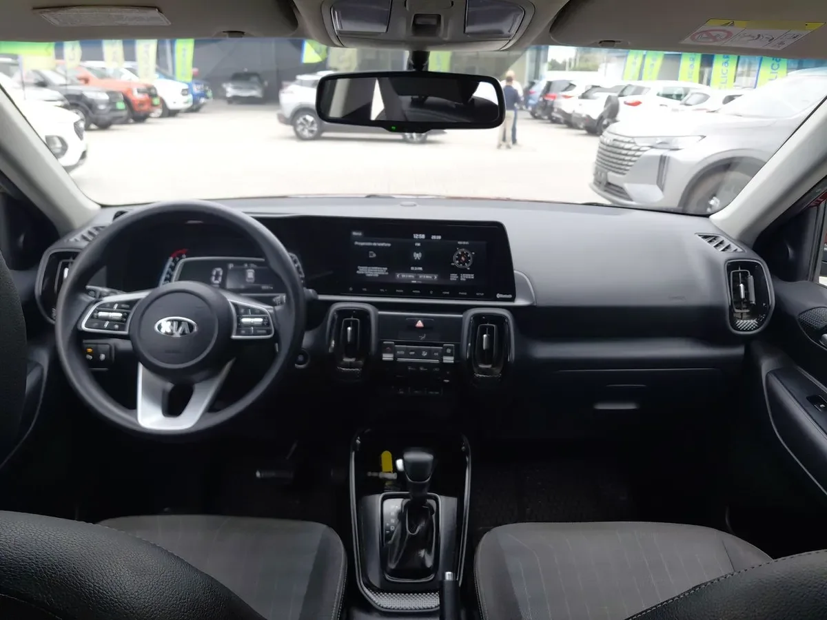 Kia Sonet 1.5 Ex Ivt Full 4x2 At 5p año 2022