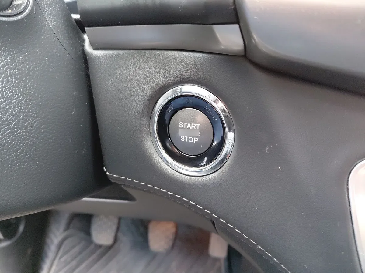 Ssangyong Rexton 2.2 Diesel 4x4 Yrx311 Mt 5p año 2019