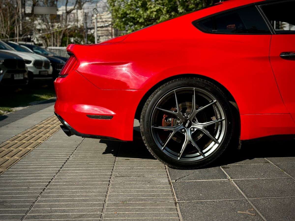 Ford Mustang 3.7 V6 año 2015