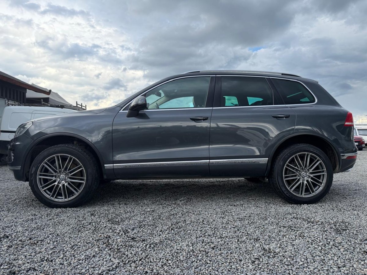 Volkswagen Touareg 4.2 V8 4x4 At año 2017