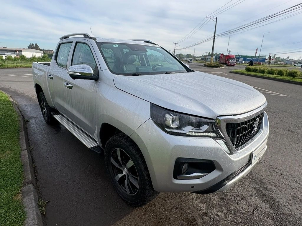 Peugeot Landtrek 1.9 4x4 Mt año 2023