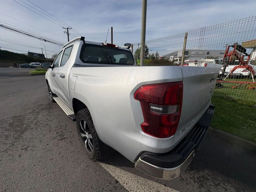 Peugeot Landtrek 1.9 4x4 Mt año 2023