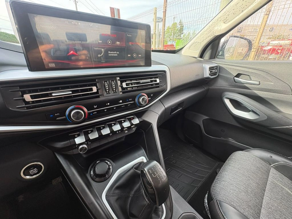 Peugeot Landtrek 1.9 4x4 Mt año 2023