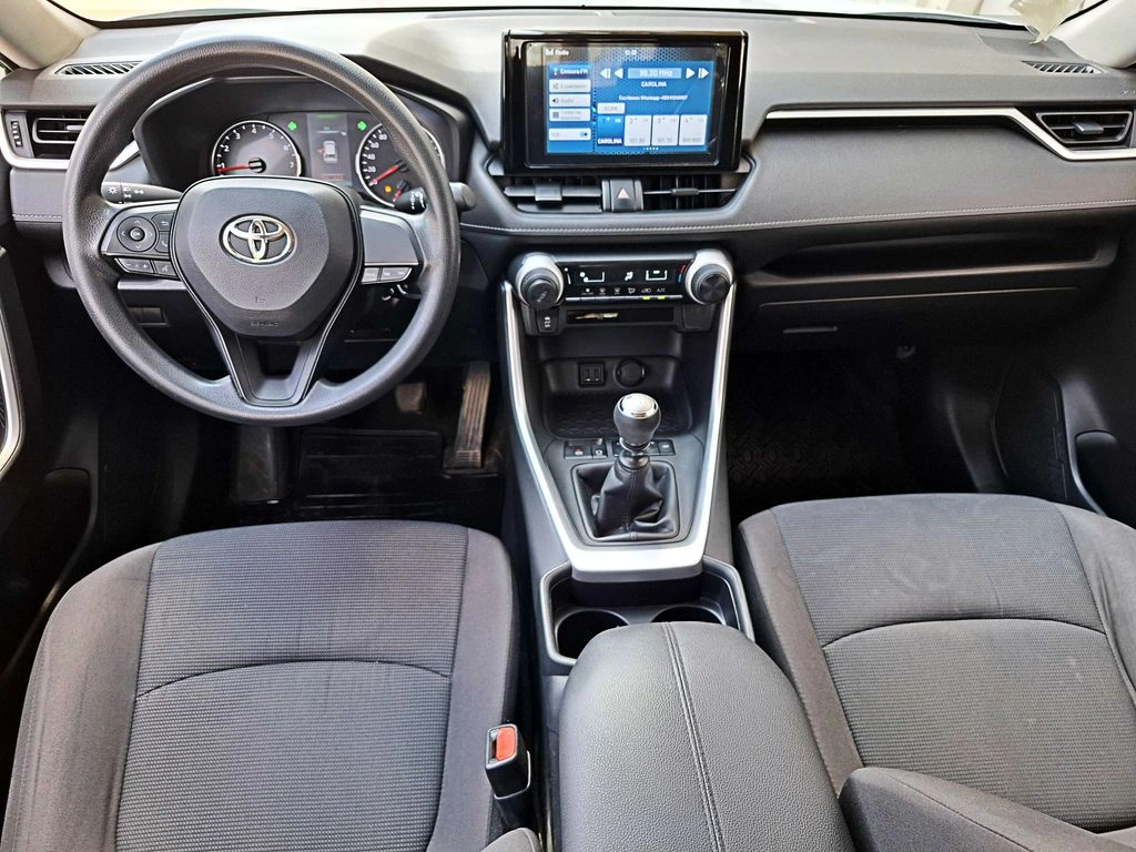 Toyota Rav4 Le año 2023