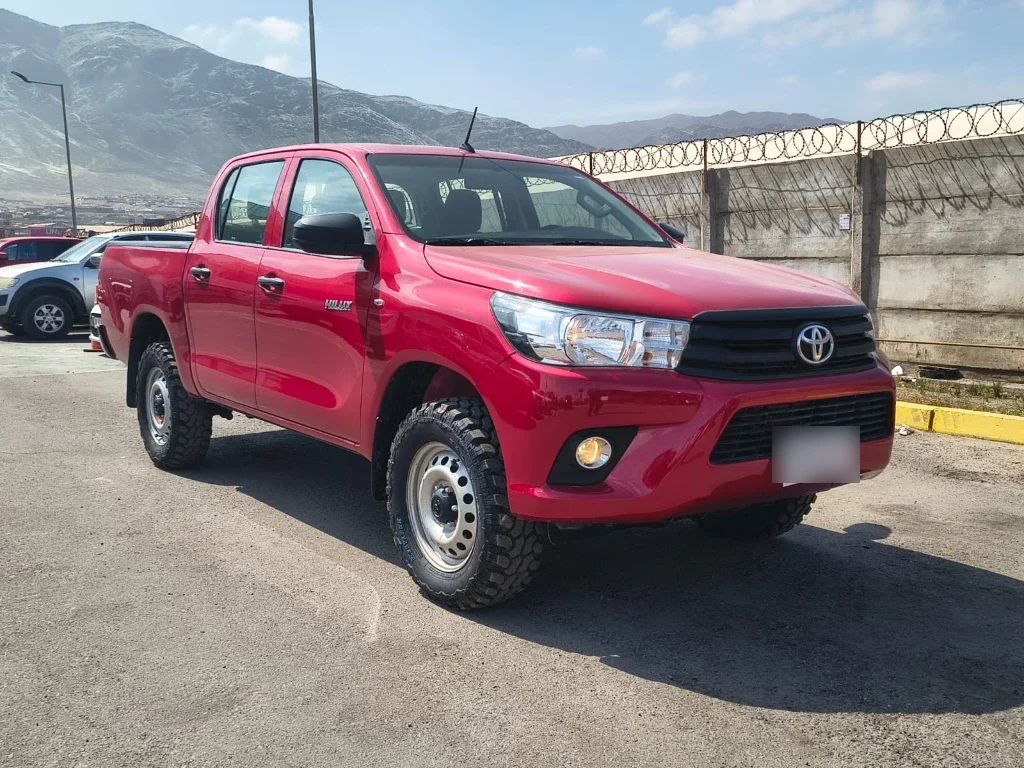 Toyota Hilux Dc 4x4 2.4 D Dx Mt año 2024