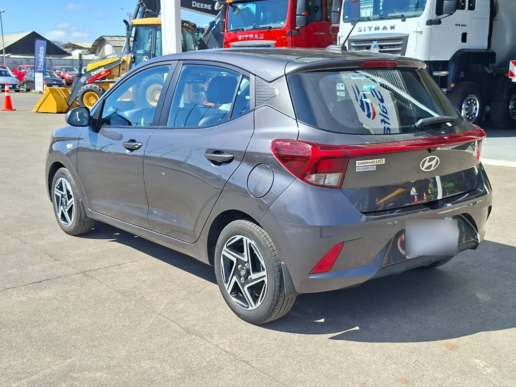Hyundai Grand I10 Ai3 Hb 1.2 Mt Plus año 2025