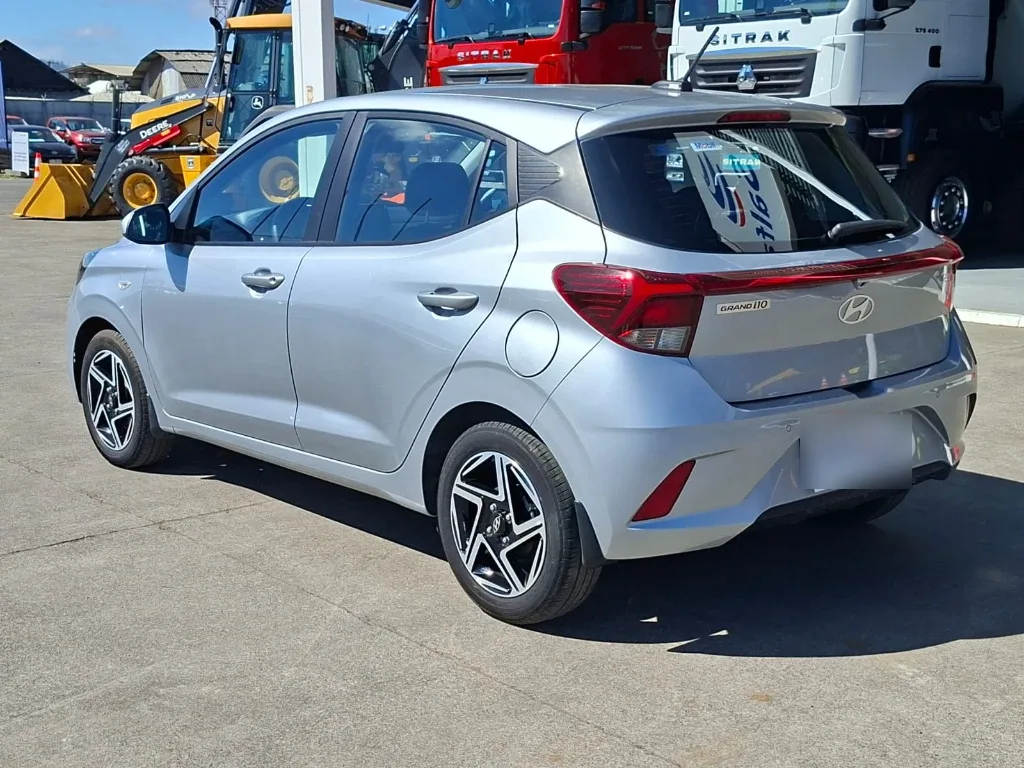Hyundai Grand I10 Ai3 Hb 1.2 Mt Plus año 2025