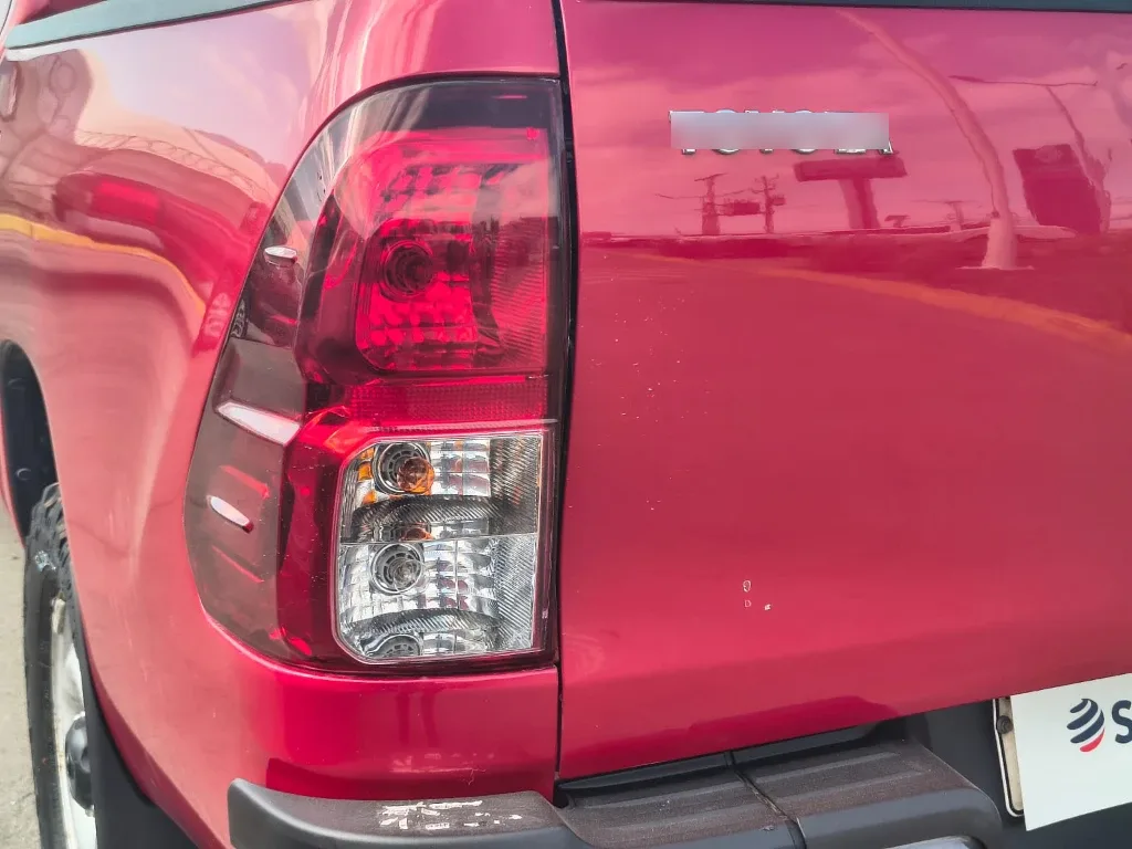 Toyota Hilux Dc 4x4 2.4 D Dx Mt año 2024