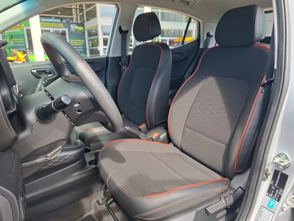 Hyundai Grand I10 Ai3 Hb 1.2 Mt Plus año 2025