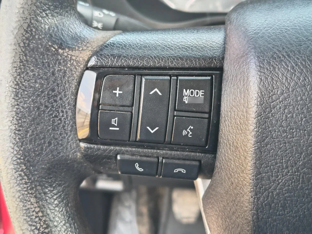 Toyota Hilux Dc 4x4 2.4 D Dx Mt año 2024