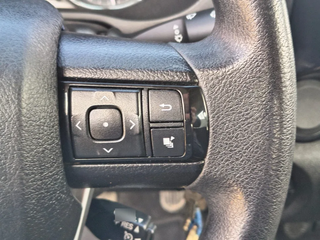 Toyota Hilux Dc 4x4 2.4 D Dx Mt año 2024