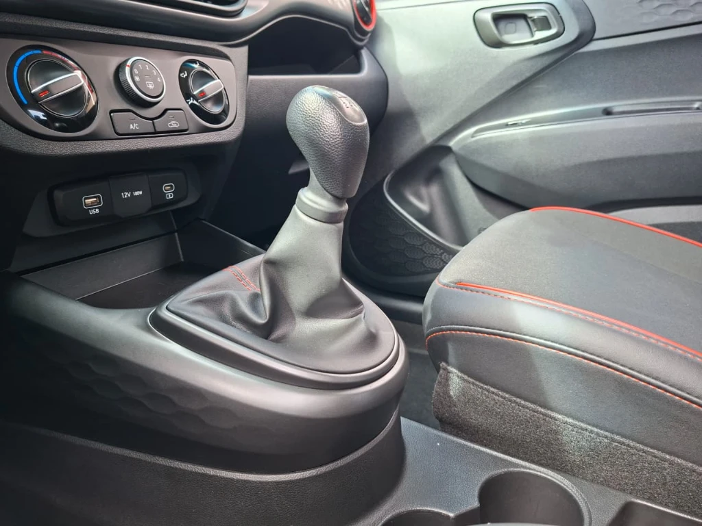 Hyundai Grand I10 Ai3 Hb 1.2 Mt Plus año 2025