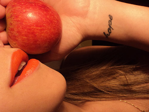 Anestop permanent makeup...& apple