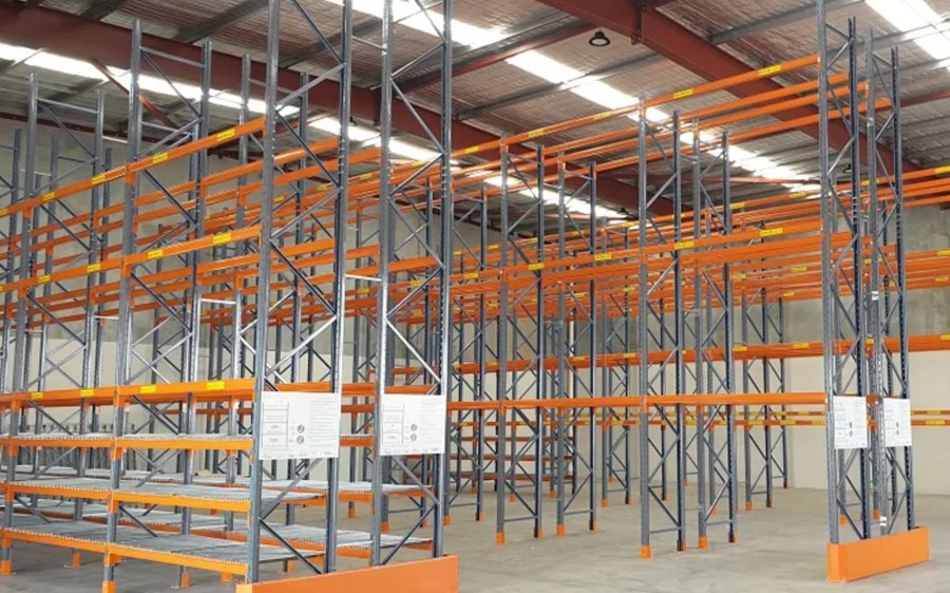 APEX-SELECTIVE-PALLET-RACKING_01