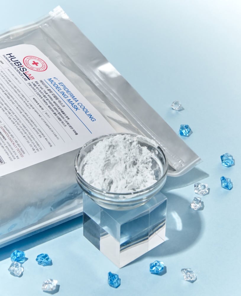 e+ Epiderma Cooling Modeling Mask