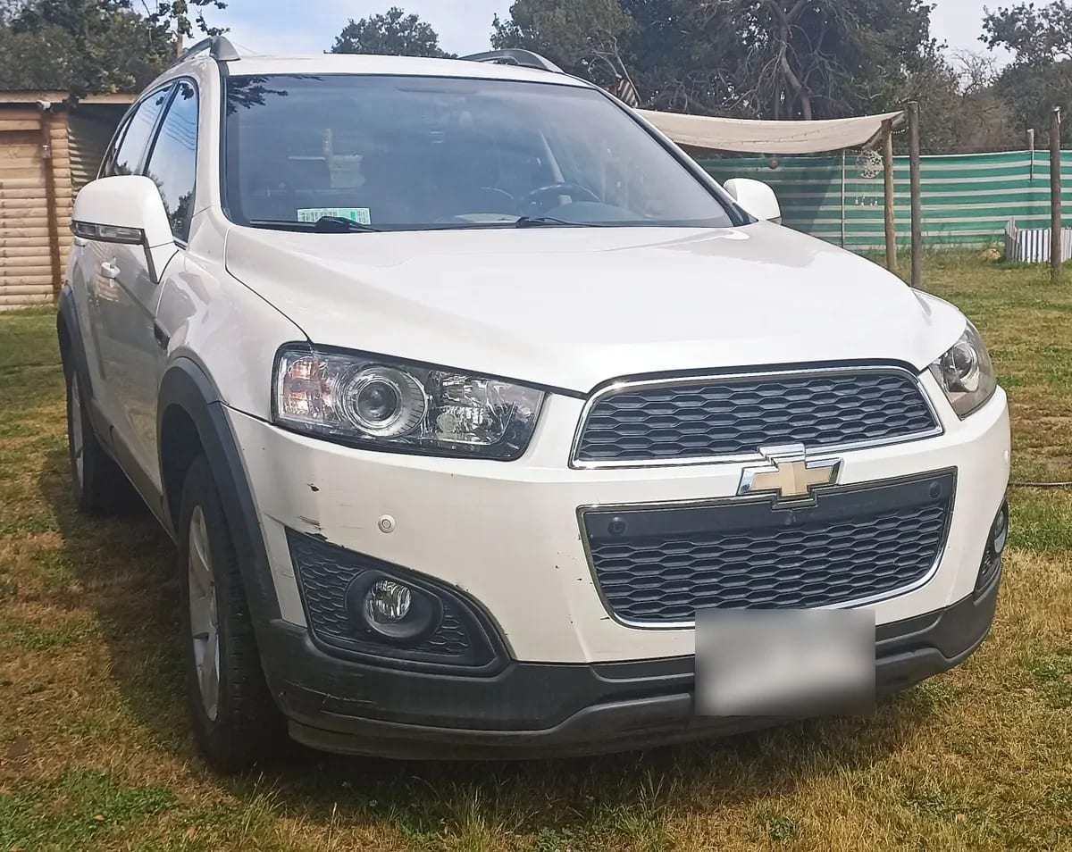 Chevrolet CAPTIVA 2.4 Iv Lt Full At 4x2 año 2014