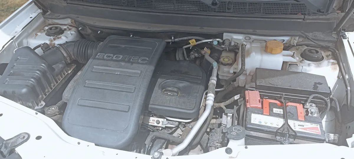 Chevrolet CAPTIVA 2.4 Iv Lt Full At 4x2 año 2014