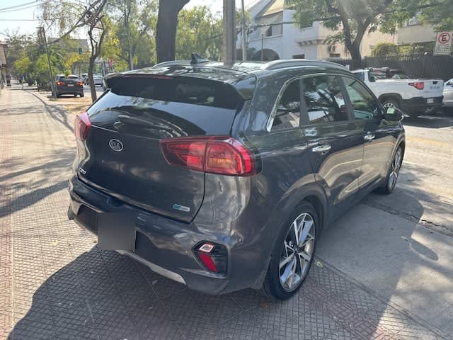 KIA MOTORS NIRO 1.6 At año 2021