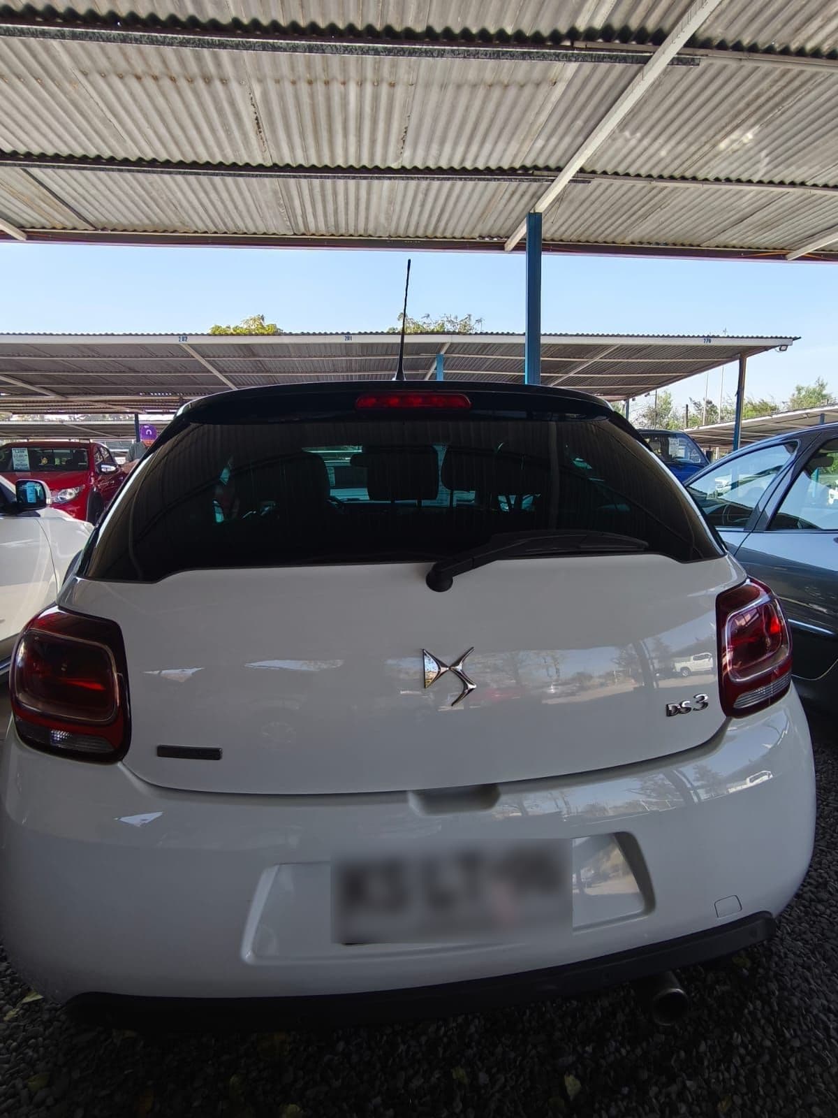 DS AUTOMOBILES DS3 1.2 Puretech 110 S&s So Chic 3p Mt año 2018