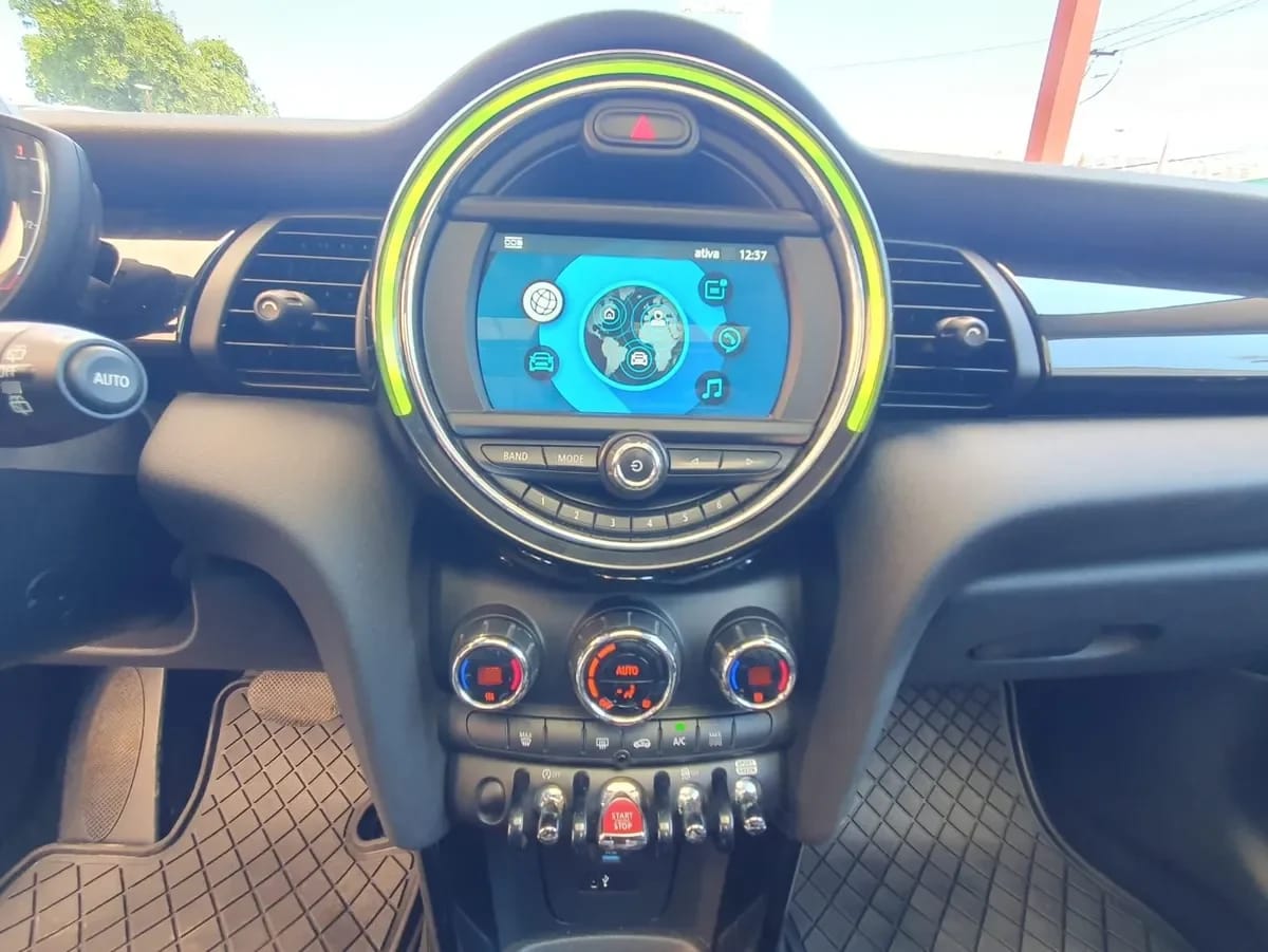 MINI COOPER S 2.0 Iconic Cabrio At año 2019