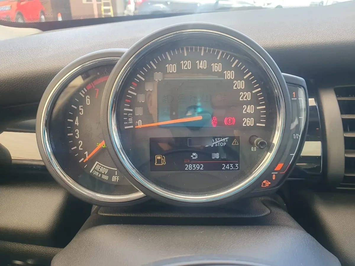 MINI COOPER S 2.0 Iconic Cabrio At año 2019