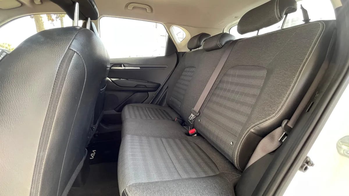 KIA MOTORS SONET 1.5 Ex At año 2024