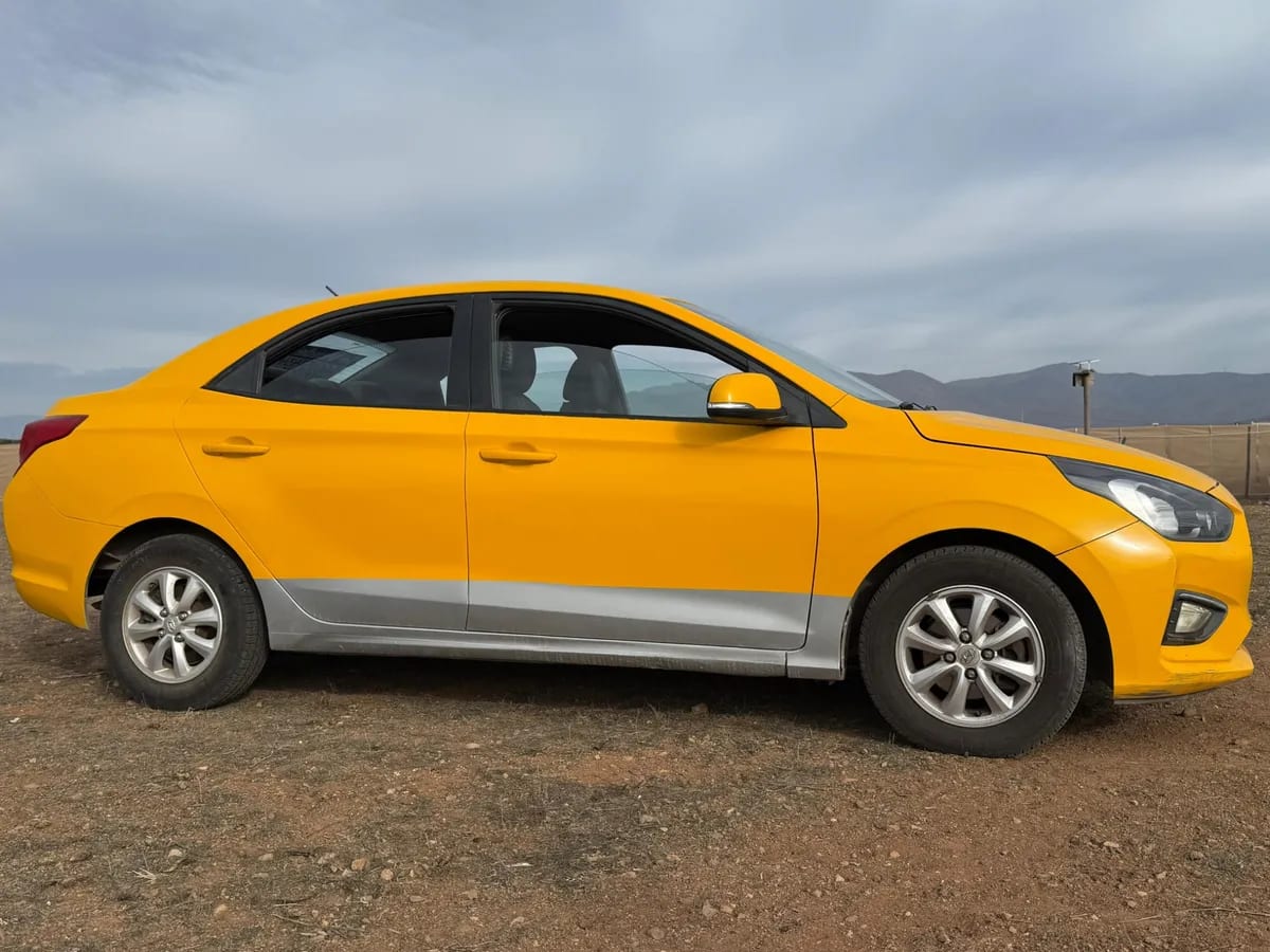 Hyundai Verna 1.4 Sel Mt año 2021